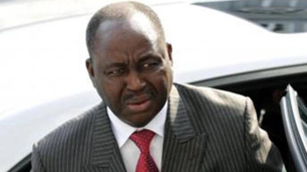 Бывший президент Центральноафриканской республики столкнулся с международным ордером на арест за нарушение прав человека